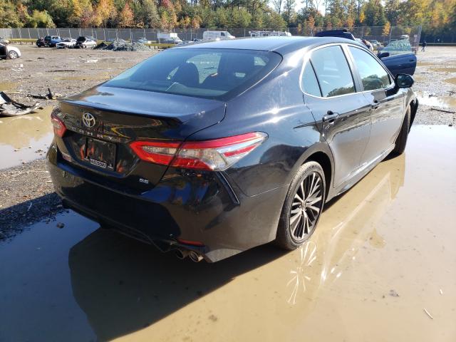 Photo 3 VIN: 4T1B11HK2JU621618 - TOYOTA CAMRY L 