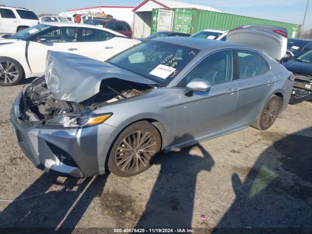 Photo 1 VIN: 4T1B11HK2JU625202 - TOYOTA CAMRY 