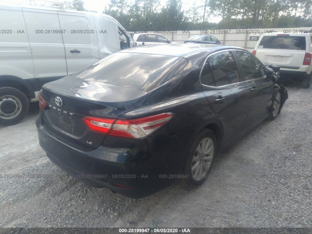 Photo 3 VIN: 4T1B11HK2JU626866 - TOYOTA CAMRY 