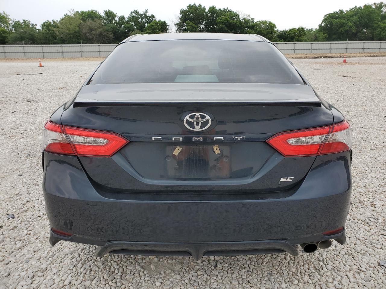 Photo 5 VIN: 4T1B11HK2JU630769 - TOYOTA CAMRY 