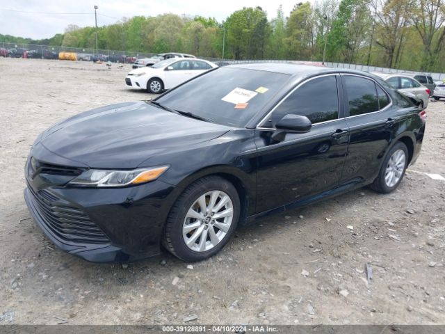 Photo 1 VIN: 4T1B11HK2JU634403 - TOYOTA CAMRY 