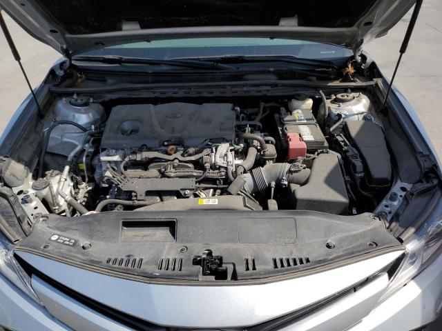 Photo 10 VIN: 4T1B11HK2JU635874 - TOYOTA CAMRY 