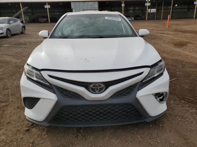 Photo 4 VIN: 4T1B11HK2JU636166 - TOYOTA CAMRY 