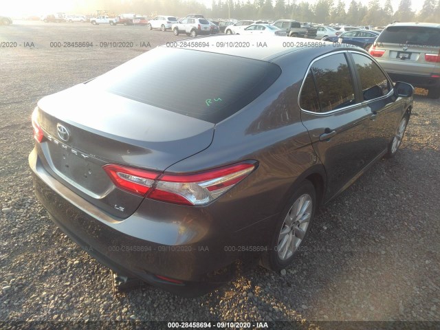 Photo 3 VIN: 4T1B11HK2JU639035 - TOYOTA CAMRY 