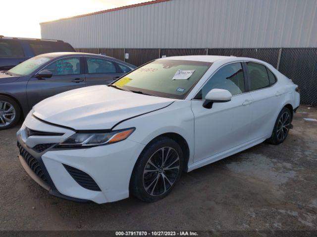 Photo 1 VIN: 4T1B11HK2JU644123 - TOYOTA CAMRY 