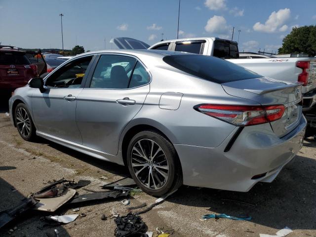 Photo 1 VIN: 4T1B11HK2JU663657 - TOYOTA CAMRY L 