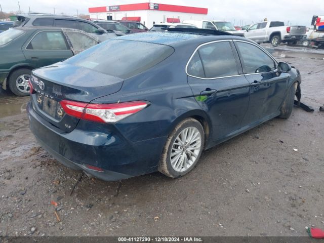 Photo 3 VIN: 4T1B11HK2JU665134 - TOYOTA CAMRY 