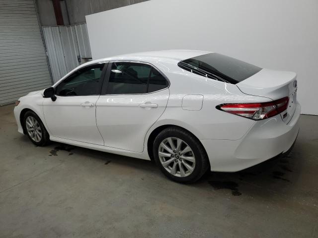 Photo 1 VIN: 4T1B11HK2JU665845 - TOYOTA CAMRY L 