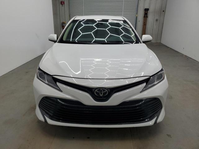 Photo 4 VIN: 4T1B11HK2JU665845 - TOYOTA CAMRY L 