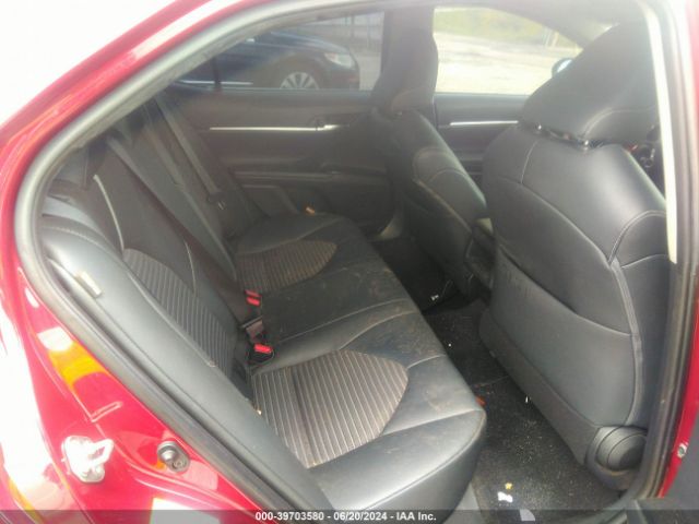 Photo 7 VIN: 4T1B11HK2JU667580 - TOYOTA CAMRY 