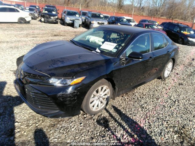 Photo 1 VIN: 4T1B11HK2JU675484 - TOYOTA CAMRY 