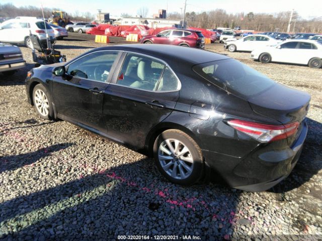 Photo 2 VIN: 4T1B11HK2JU675484 - TOYOTA CAMRY 