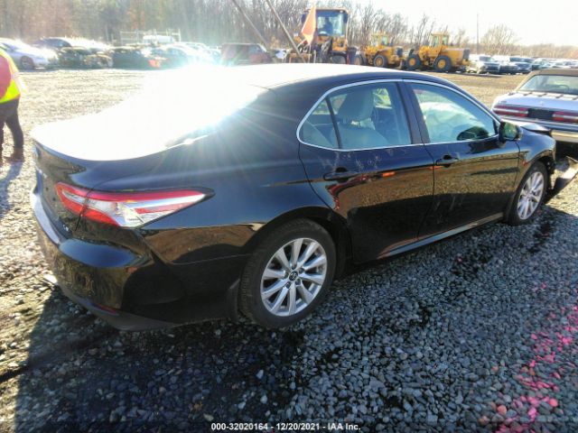 Photo 3 VIN: 4T1B11HK2JU675484 - TOYOTA CAMRY 