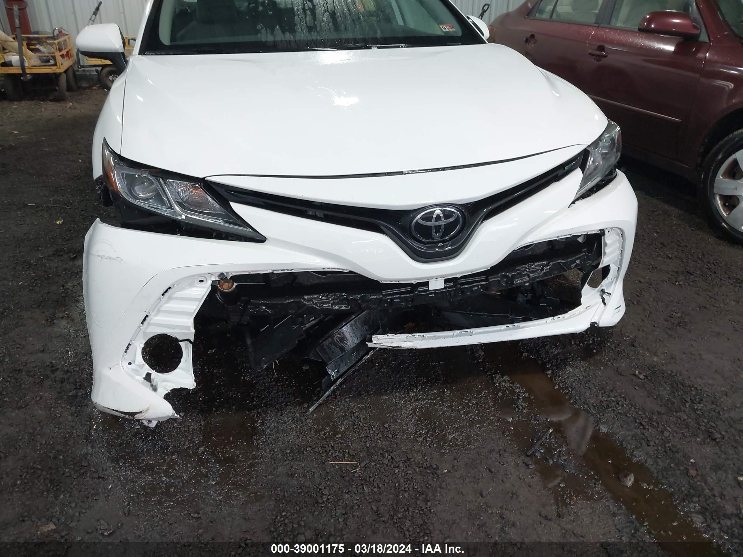 Photo 5 VIN: 4T1B11HK2KU288242 - TOYOTA CAMRY 