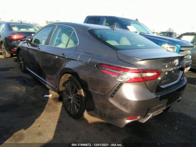 Photo 2 VIN: 4T1B11HK2KU683439 - TOYOTA CAMRY 