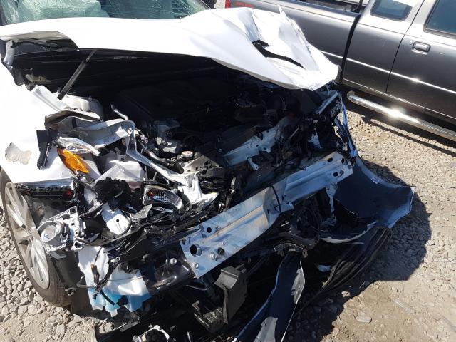 Photo 8 VIN: 4T1B11HK2KU690486 - TOYOTA CAMRY L 