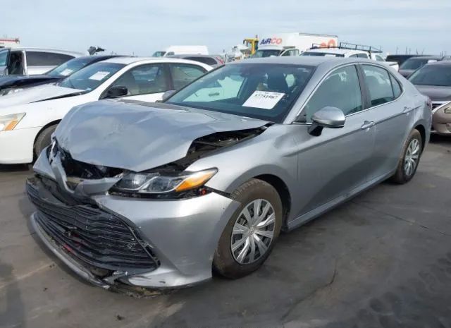 Photo 1 VIN: 4T1B11HK2KU697423 - TOYOTA CAMRY 