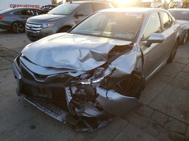 Photo 1 VIN: 4T1B11HK2KU698166 - TOYOTA CAMRY L 