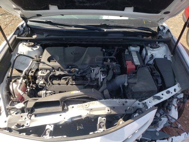 Photo 6 VIN: 4T1B11HK2KU702006 - TOYOTA CAMRY SE A 