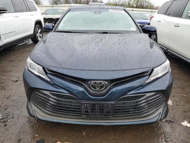 Photo 4 VIN: 4T1B11HK2KU702328 - TOYOTA CAMRY 