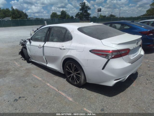 Photo 2 VIN: 4T1B11HK2KU710266 - TOYOTA CAMRY 