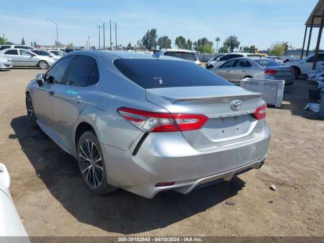 Photo 2 VIN: 4T1B11HK2KU738424 - TOYOTA CAMRY 