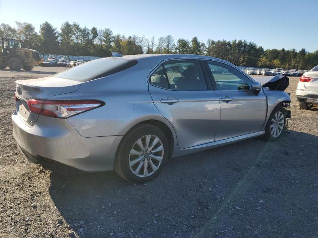 Photo 2 VIN: 4T1B11HK2KU747186 - TOYOTA CAMRY L 