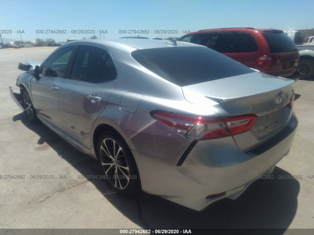 Photo 2 VIN: 4T1B11HK2KU749455 - TOYOTA CAMRY 