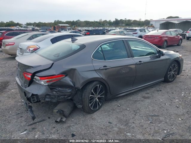 Photo 3 VIN: 4T1B11HK2KU750976 - TOYOTA CAMRY 