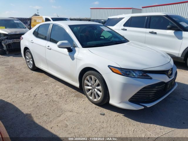 Photo 0 VIN: 4T1B11HK2KU769513 - TOYOTA CAMRY 