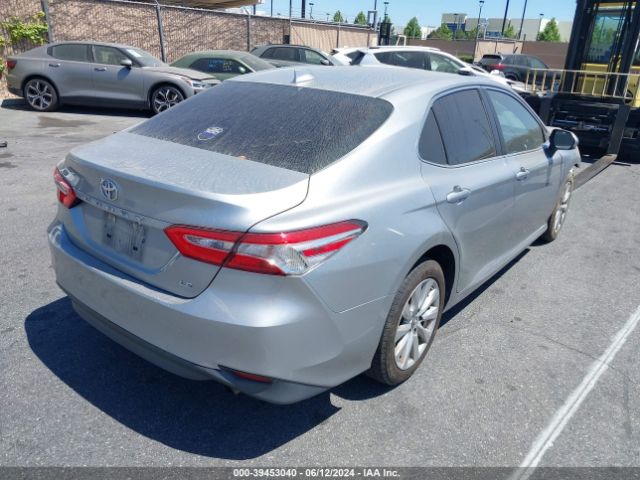 Photo 3 VIN: 4T1B11HK2KU780561 - TOYOTA CAMRY 