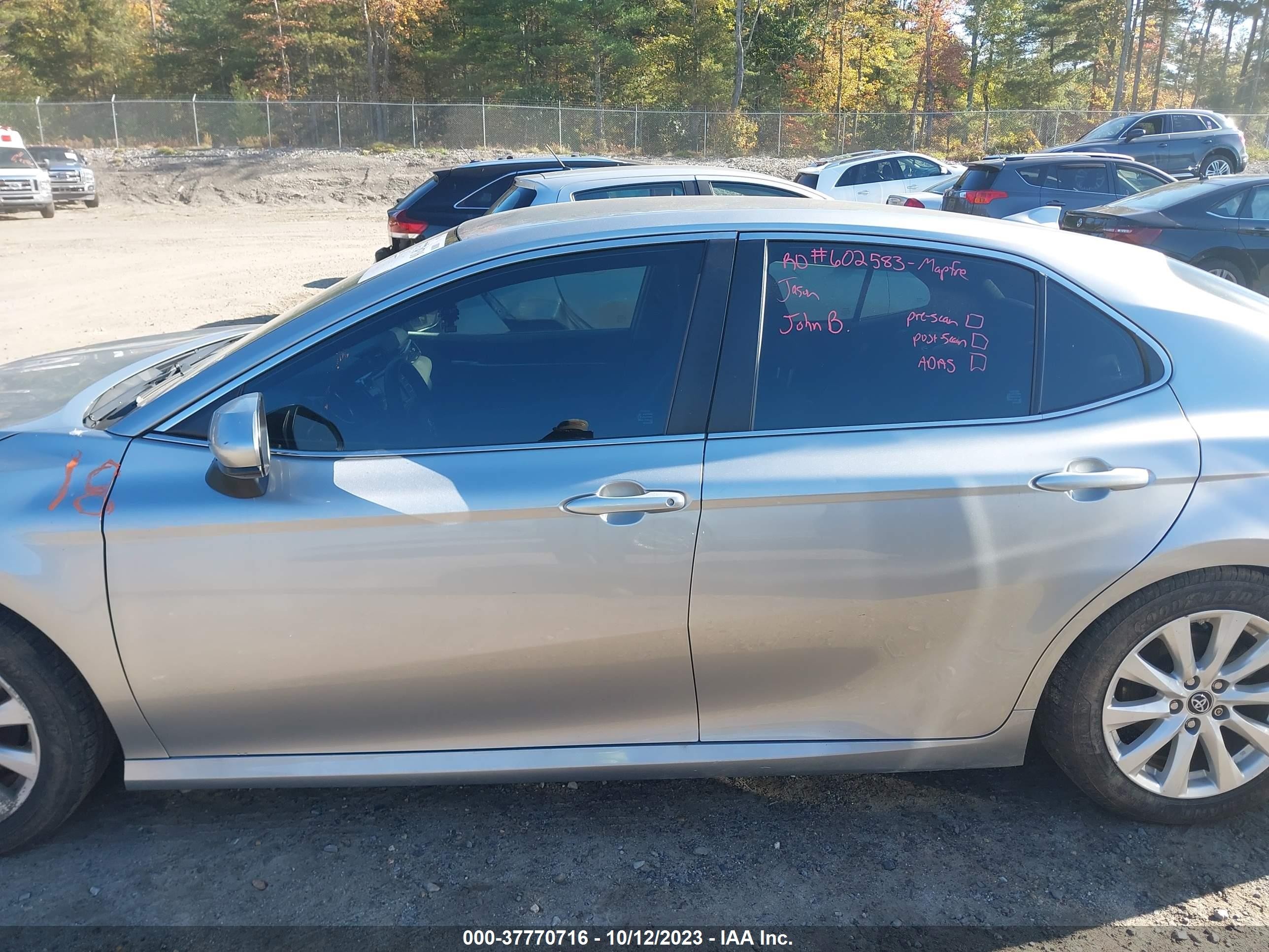 Photo 13 VIN: 4T1B11HK2KU782939 - TOYOTA CAMRY 