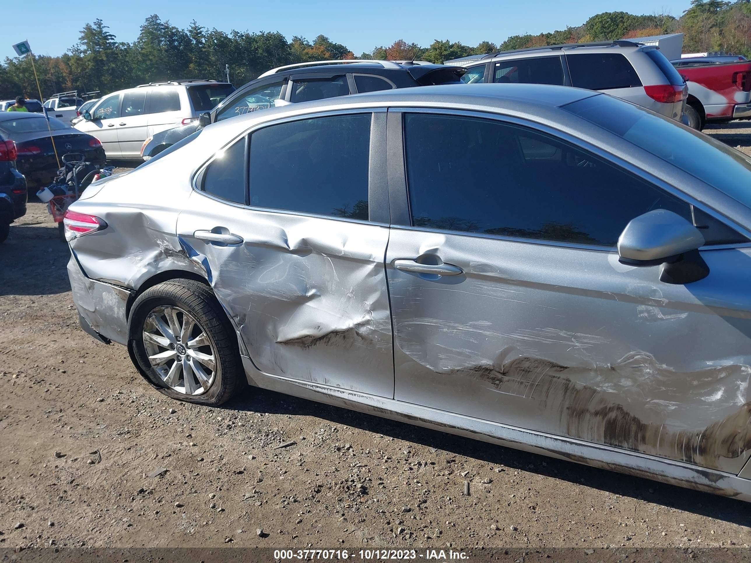 Photo 5 VIN: 4T1B11HK2KU782939 - TOYOTA CAMRY 