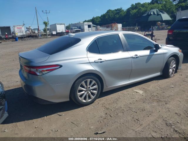 Photo 3 VIN: 4T1B11HK2KU810075 - TOYOTA CAMRY 