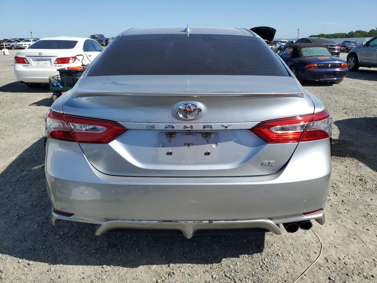 Photo 5 VIN: 4T1B11HK2KU815678 - TOYOTA CAMRY 