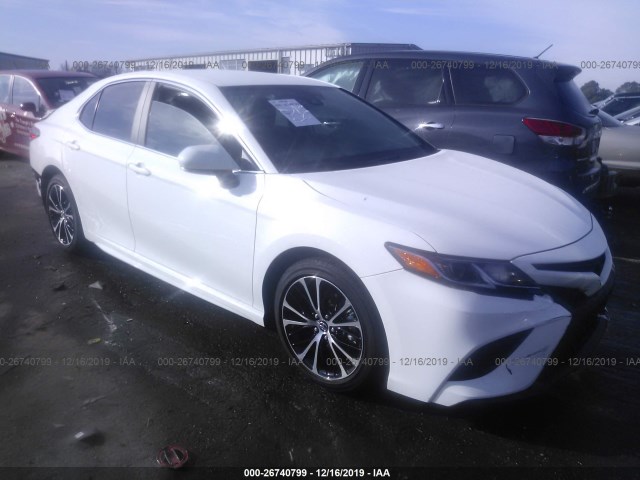 Photo 0 VIN: 4T1B11HK2KU827863 - TOYOTA CAMRY 