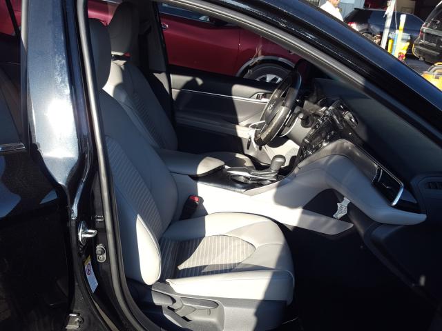 Photo 4 VIN: 4T1B11HK3JU018337 - TOYOTA CAMRY L 