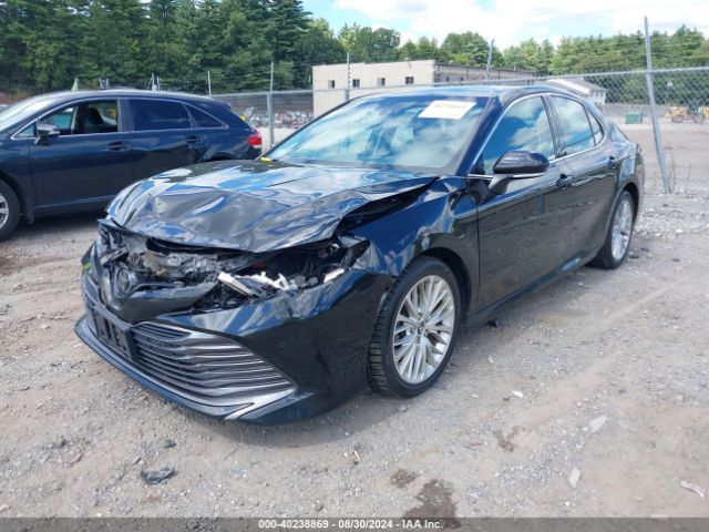 Photo 1 VIN: 4T1B11HK3JU039012 - TOYOTA CAMRY 