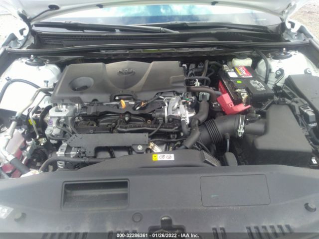 Photo 9 VIN: 4T1B11HK3JU043304 - TOYOTA CAMRY 