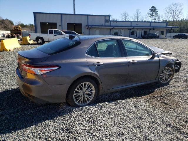 Photo 2 VIN: 4T1B11HK3JU051399 - TOYOTA CAMRY L 