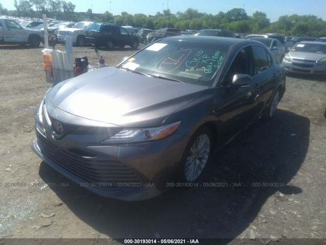 Photo 1 VIN: 4T1B11HK3JU052844 - TOYOTA CAMRY 