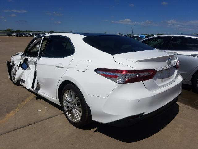 Photo 2 VIN: 4T1B11HK3JU053623 - TOYOTA CAMRY L 