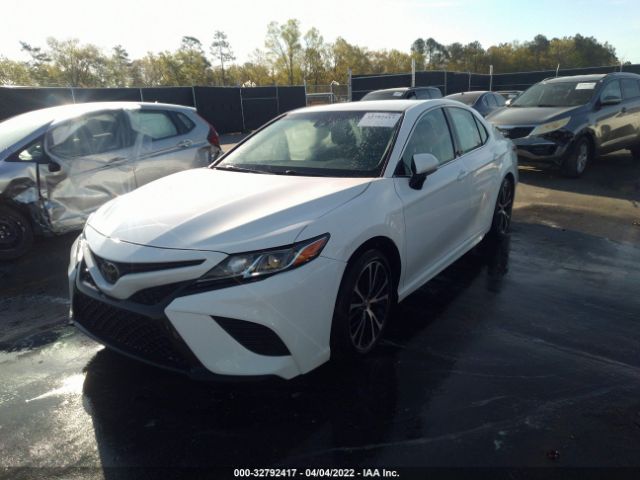 Photo 1 VIN: 4T1B11HK3JU062399 - TOYOTA CAMRY 