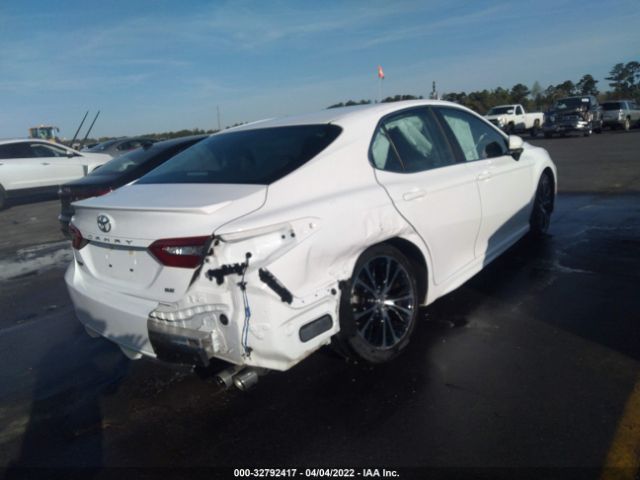 Photo 5 VIN: 4T1B11HK3JU062399 - TOYOTA CAMRY 