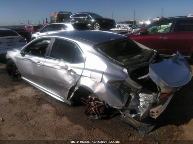 Photo 2 VIN: 4T1B11HK3JU064735 - TOYOTA CAMRY 