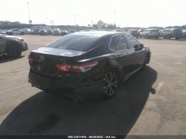 Photo 3 VIN: 4T1B11HK3JU067909 - TOYOTA CAMRY 