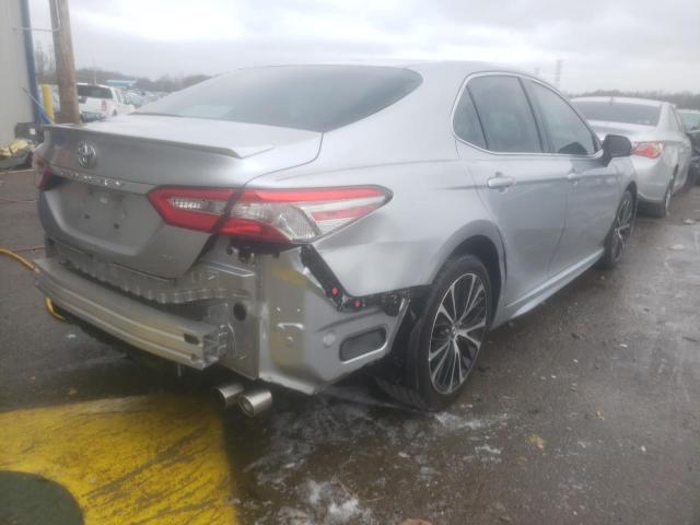 Photo 3 VIN: 4T1B11HK3JU069398 - TOYOTA CAMRY L 