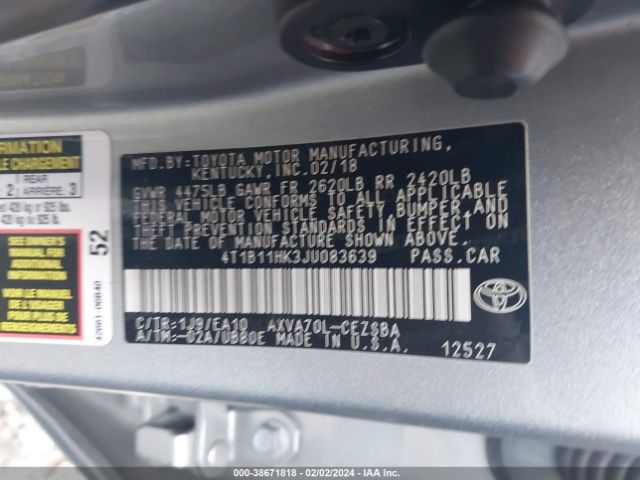 Photo 8 VIN: 4T1B11HK3JU083639 - TOYOTA CAMRY 