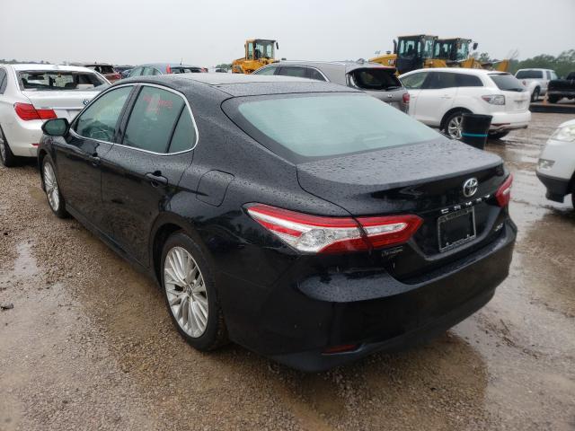 Photo 2 VIN: 4T1B11HK3JU099677 - TOYOTA CAMRY L 