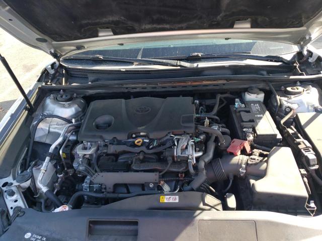 Photo 10 VIN: 4T1B11HK3JU105638 - TOYOTA CAMRY L 